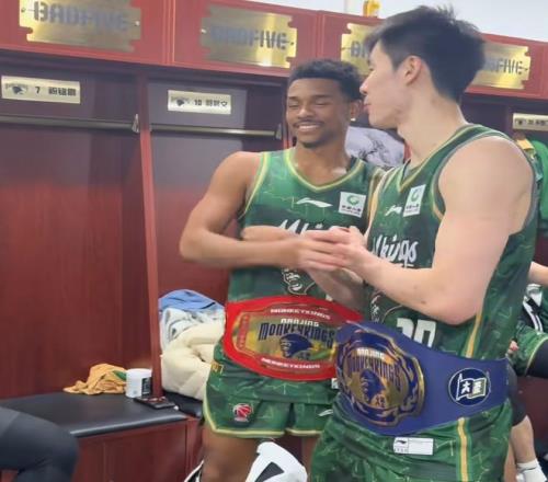 中甲联赛终,场逆转三球,广州队喜迎,新葡京,新葡京app,新葡京娱乐,新普京赌场